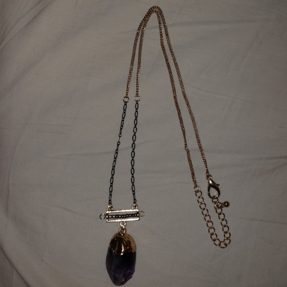 Faux amethyst, black, & gold fashion necklace - Picture 2 of 3